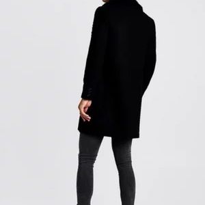 LUXE FAUX FUR COLLARED WOOL OVERCOAT